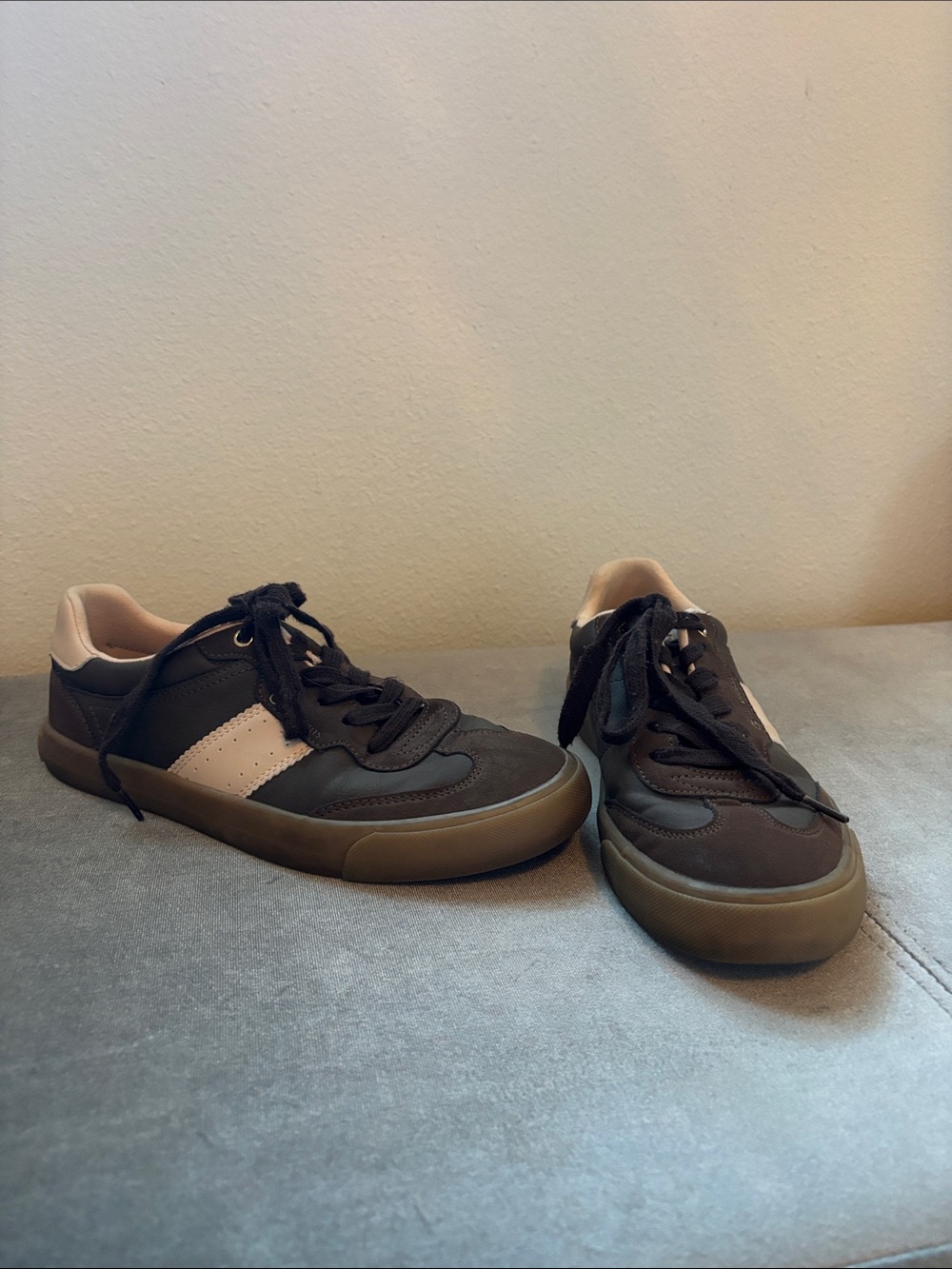 Brown and pink tennis shoes